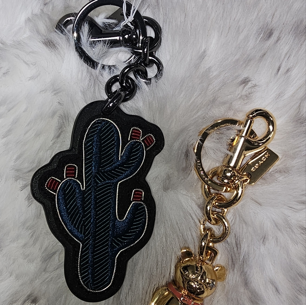 Coach Keychain set - Picture 5 of 7